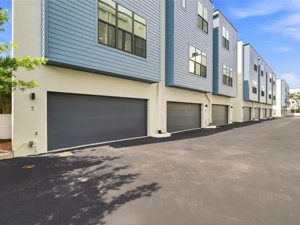4810 W MCELROY AVENUE #7, TAMPA, FL 33611