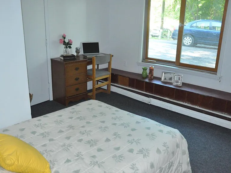 118 Ferris Pl #1 — Photo 3