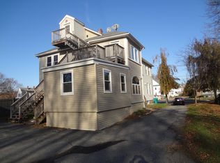 46 Elm St, Uxbridge, MA 01569