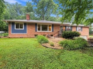 3600 Sunrise Dr E, Minnetonka, MN 55345