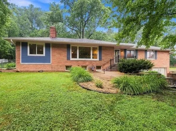 3600 Sunrise Dr E, Minnetonka, MN 55345