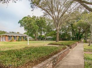 3411 W Mullen Ave, Tampa, FL 33609