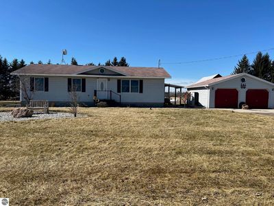 10613 N Bagley Rd, Saint Louis, MI, 48880