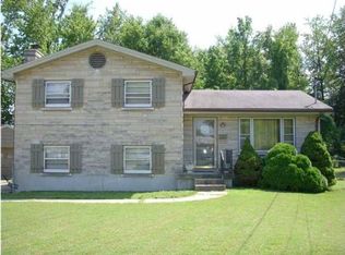5910 Hillwood Dr, Louisville, KY 40219