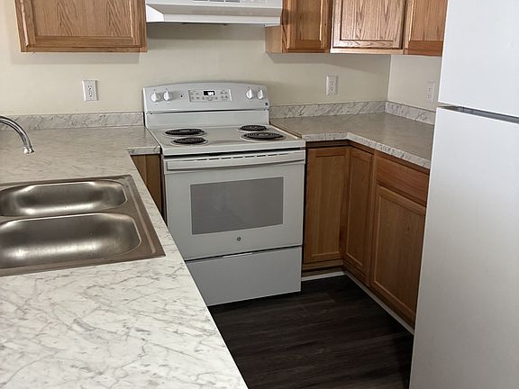 5th image of 3417 Middle Branch Rd #425-D