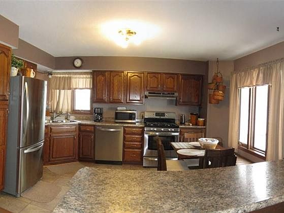 1st image of 707 Dogwood Dr