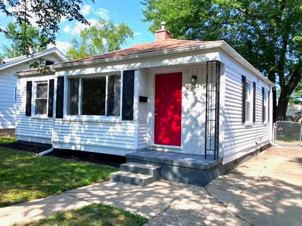 2034 Martin Rd, Ferndale, MI 48220