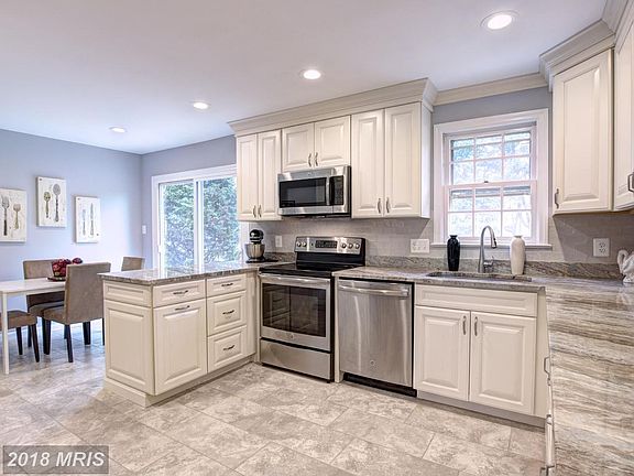3rd image of 4606 Demby Dr