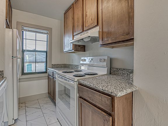 3rd image of 2108 N Kelley Ave #2108.5