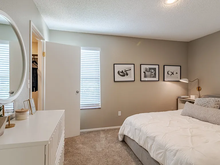 Springhill Apartments — Photo 9