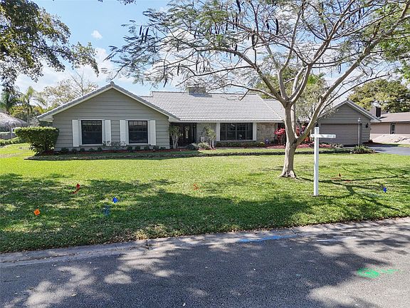 3rd image of 2720 NW 107th Avenue