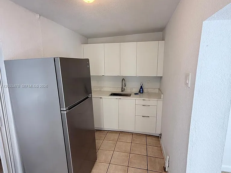 1612 Harrison St #5 — Photo 6