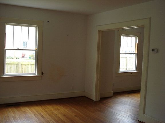 4th image of 120 N Academy St