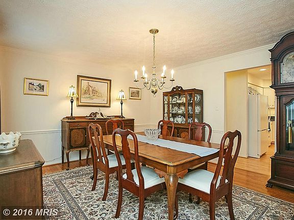5th image of 10728 Basket Oak Ct
