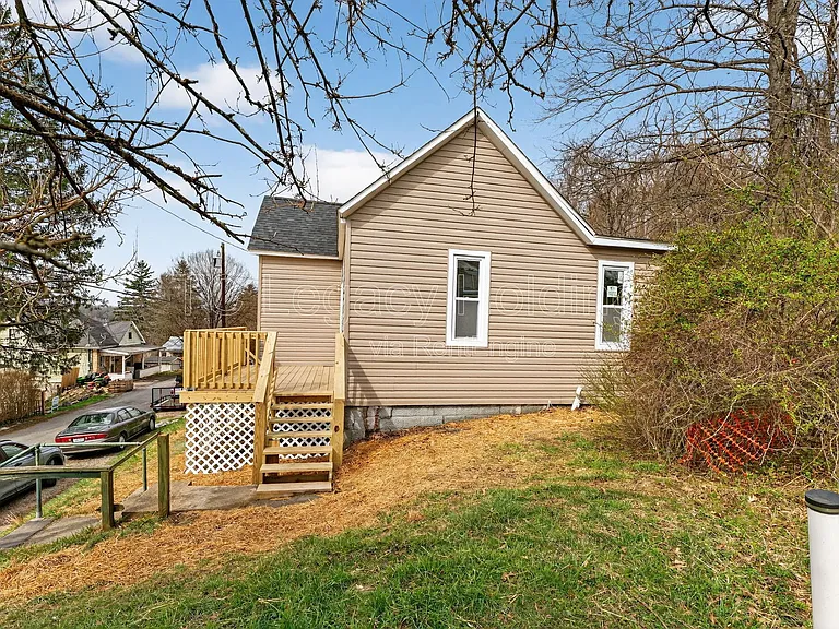 281 View Ave — Photo 6