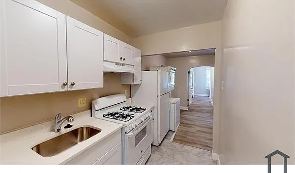 2905 Nelson Pl SE #1
