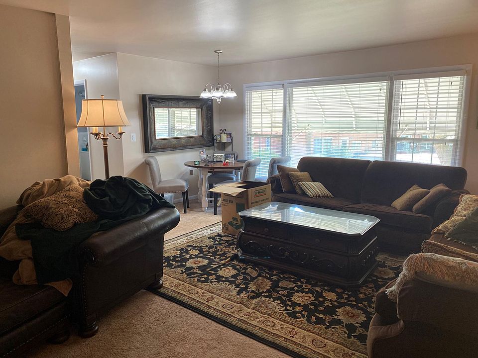 1st image of 36663 Woodward Ave APT 102