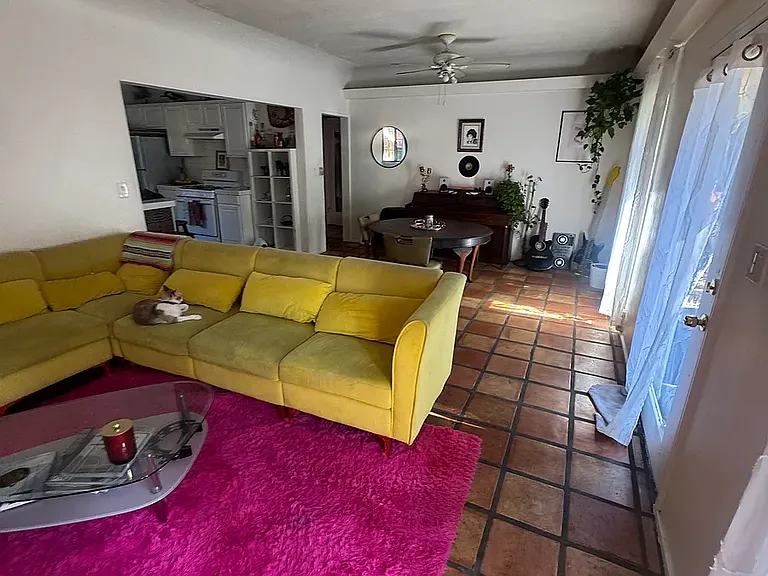 1300 N Stanley Ave — Photo 6
