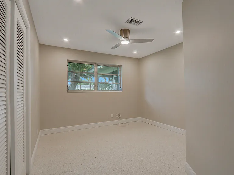 732 Pelican Way — Photo 20