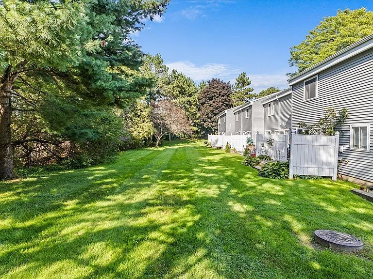 A5 Grandview Dr #A5 — Photo 8