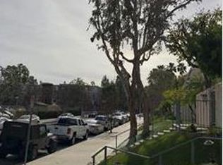 22219 1/2 Erwin St, Los Angeles, CA 91367