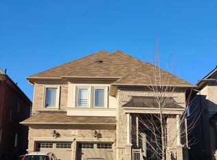 8 Chiming Rd, Brampton, ON L6P4G2
