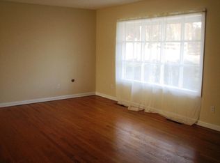 1703 Price Ct, Huntington, WV 25705