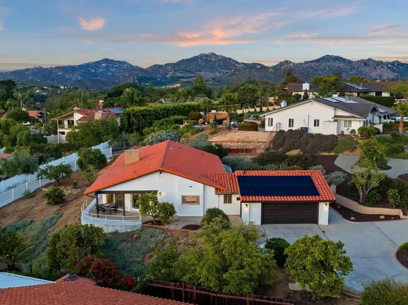13324 Avenida La Valencia, Poway, CA 92064