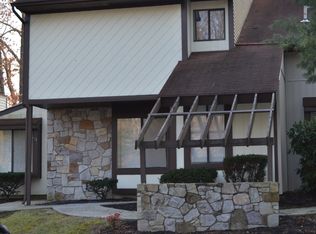 1216 Thackery Ct, Sicklerville, NJ 08081