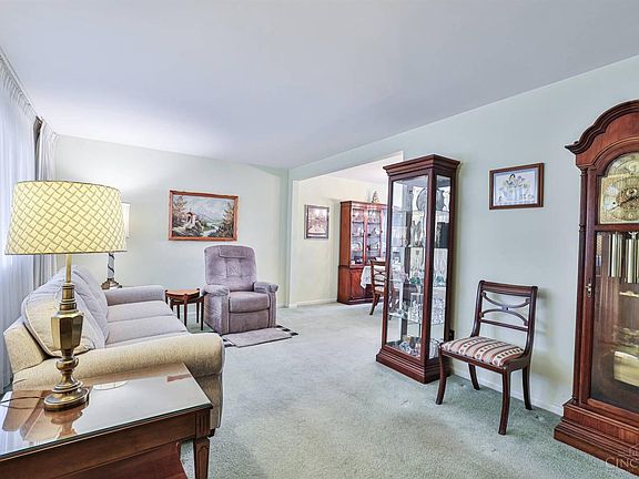 3rd image of 5447 Cannas Dr