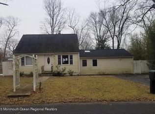 436 Shady Ln, Howell, NJ 07731