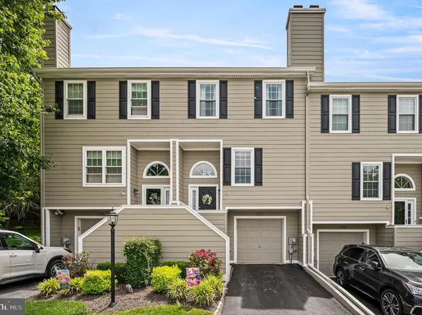3702 Columbia Court Way, Newtown Square, PA 19073