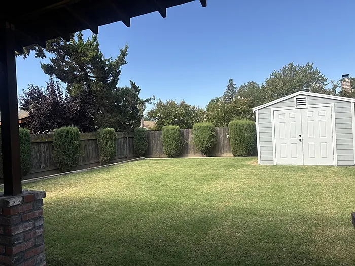 1712 Shasta Ct — Photo 12