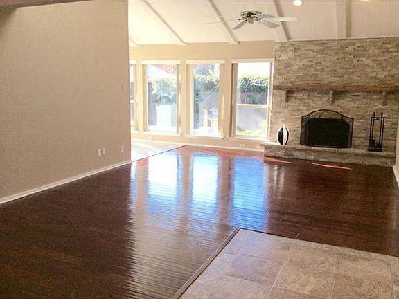 3rd image of 15711 Havenrock Cir