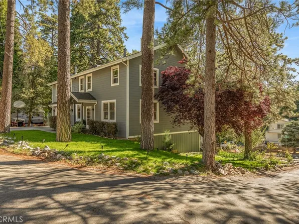 123 Bambi Trl, Crestline, CA 92325