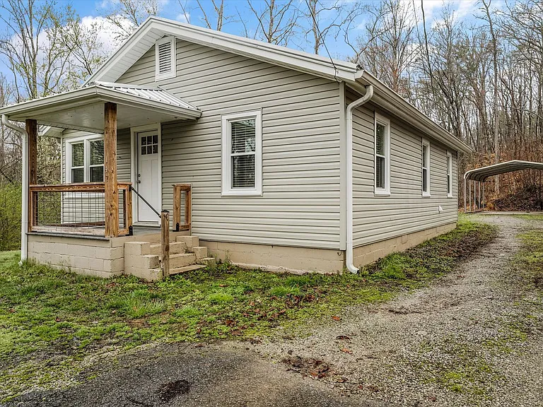 147 Little Emory Rd — Photo 2