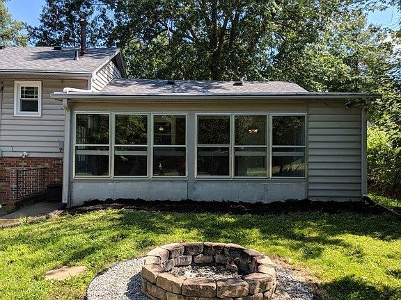 4th image of 1113 Gainesway Dr