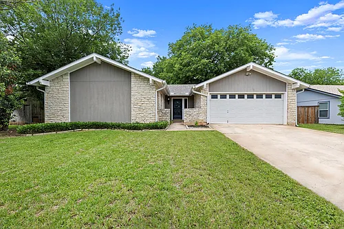 618 Buckskin Dr Photo 1