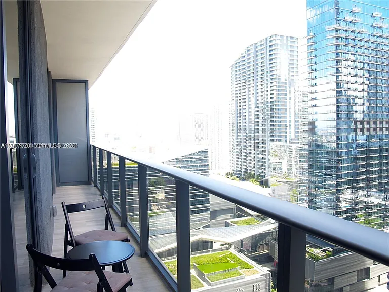 55 SW 9th St #2502 — Photo 10