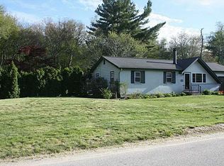27 Furey Ave, Tiverton, RI 02878