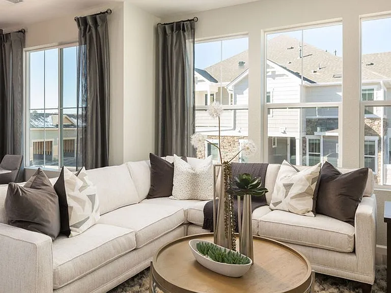 5762 S Addison Way #E — Photo 10