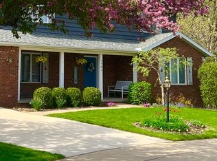 1703 W Blue Spruce Ct, Dunlap, IL 61525