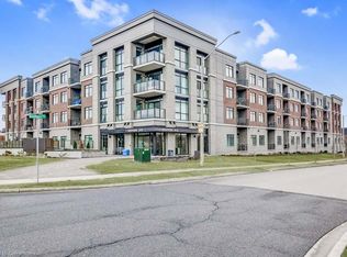 1 Redfern Ave #424, Hamilton, ON L9C0E6