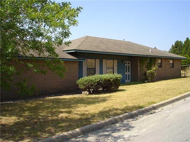 1st image of 601 S Seminole Dr