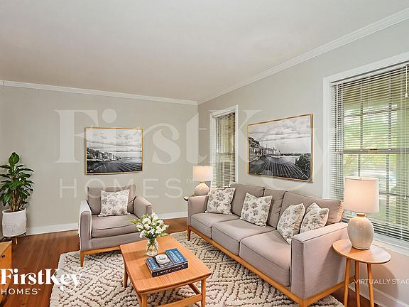 5th image of 3040 Wade St