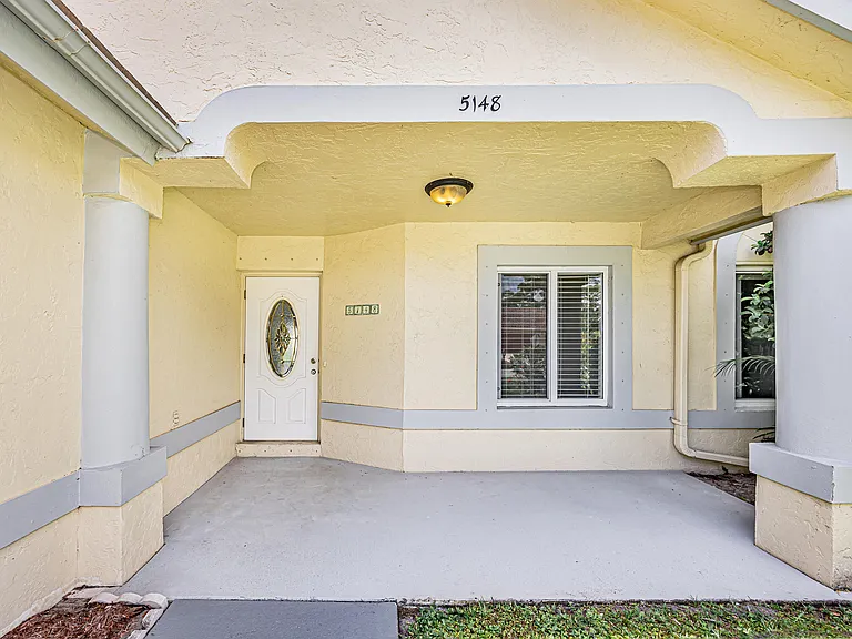 5148 Rosen Blvd — Photo 4