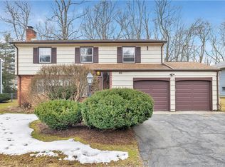 59 Richmond Ln, West Hartford, CT 06117