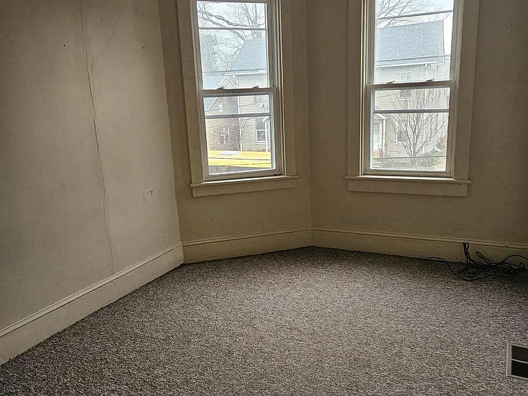 426A W Front St #A — Photo 10