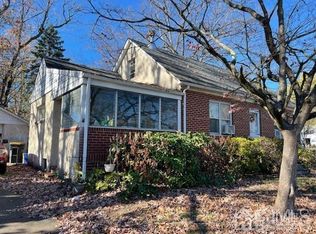 125 Park Ave, Old Bridge, NJ 08857