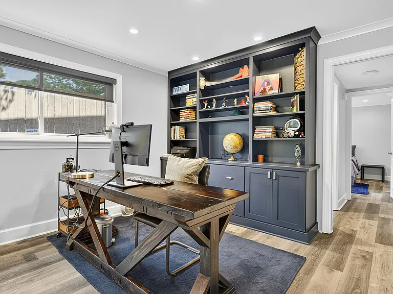 360 Elden Dr — Photo 31